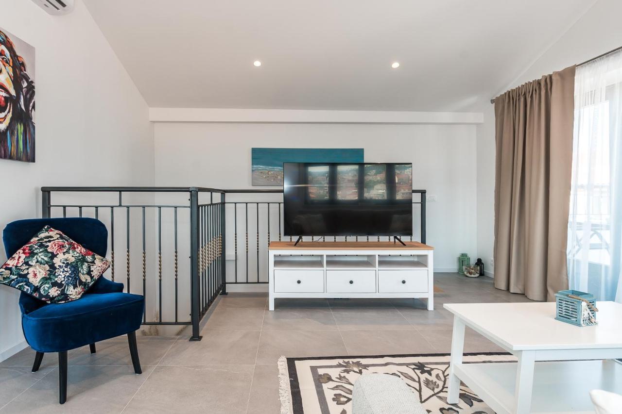 Luxury Apartments Azalea Primosten Luaran gambar